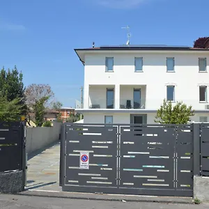  Affittacamere Casa Tua