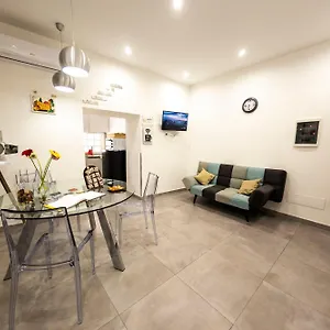 santagostino-boutique-rooms.palermohotels.org/